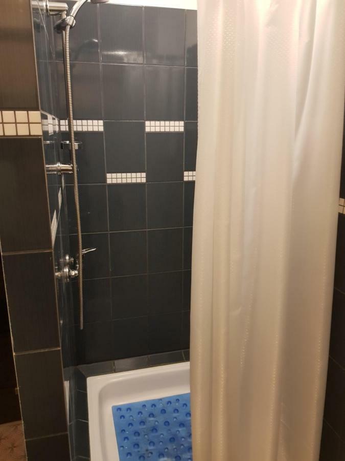 Zvaigznu Maja Hotell Pāvilosta Exteriör bild